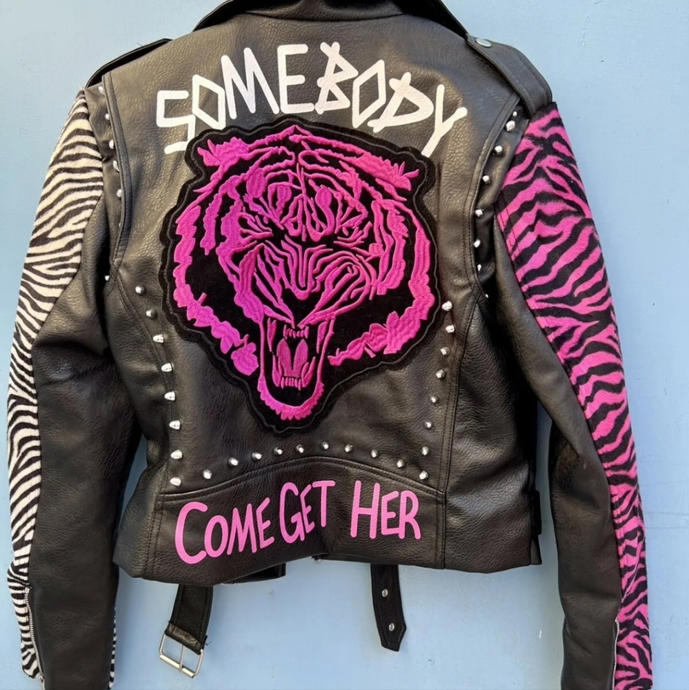 Azalea Wang moto jacket - Picture 4 of 5